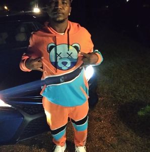 Meet your Posher, Quentin